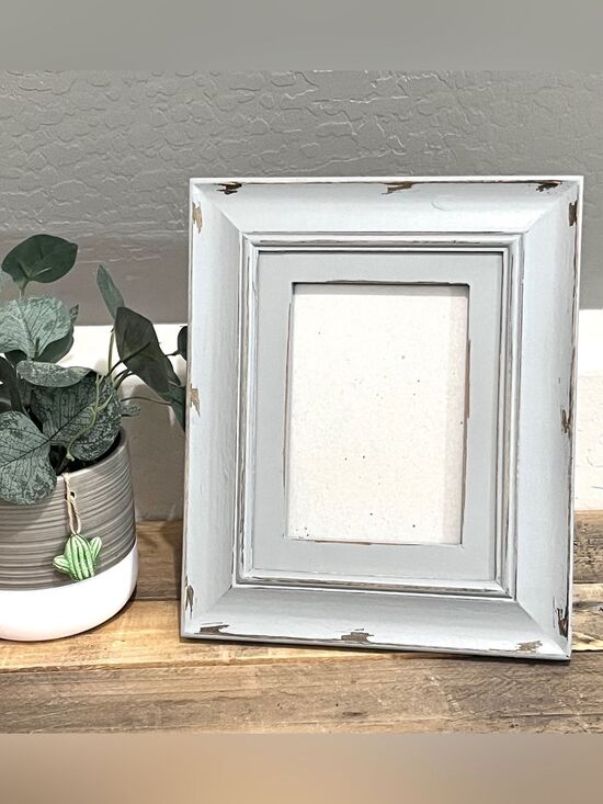 Azzure Other - Azzure Home Distressed Gray Shabby Chic Wooden Photo Frame